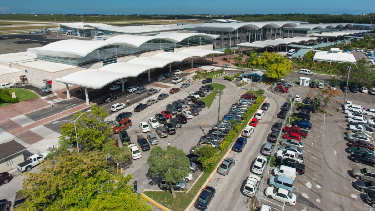 Lynden Pindling International Airport in Nassau